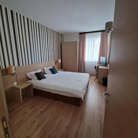 Rin Grand Anisia Apartment